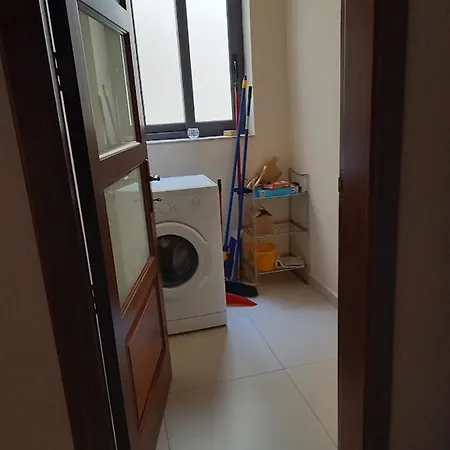 Mulberry Court Apart 5 Apartment